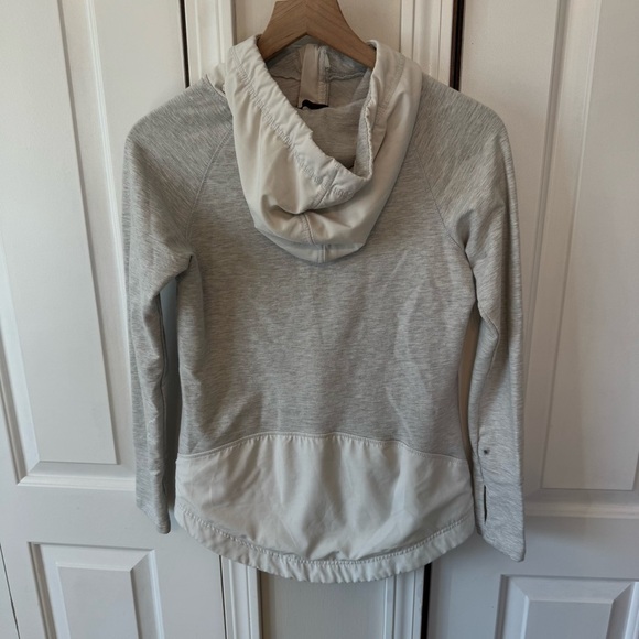 Studio by Energy Zone Women’s Zip Up Athletic Sweater Size Small - Picture 8 of 13